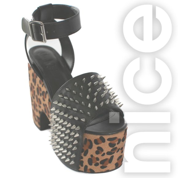 CHARLA TEDRICK SASSY LEOPARD PLATFORM HEELS - Picture 2 of 3
